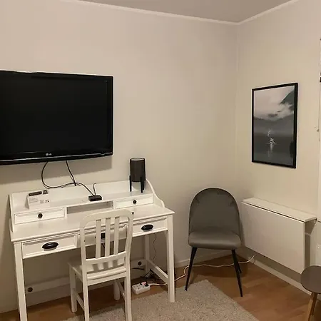 Appartement By The Sea. Hybel/room In South Of Troms *