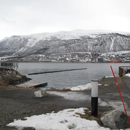 By The Sea. Hybel/room In South Of Troms *